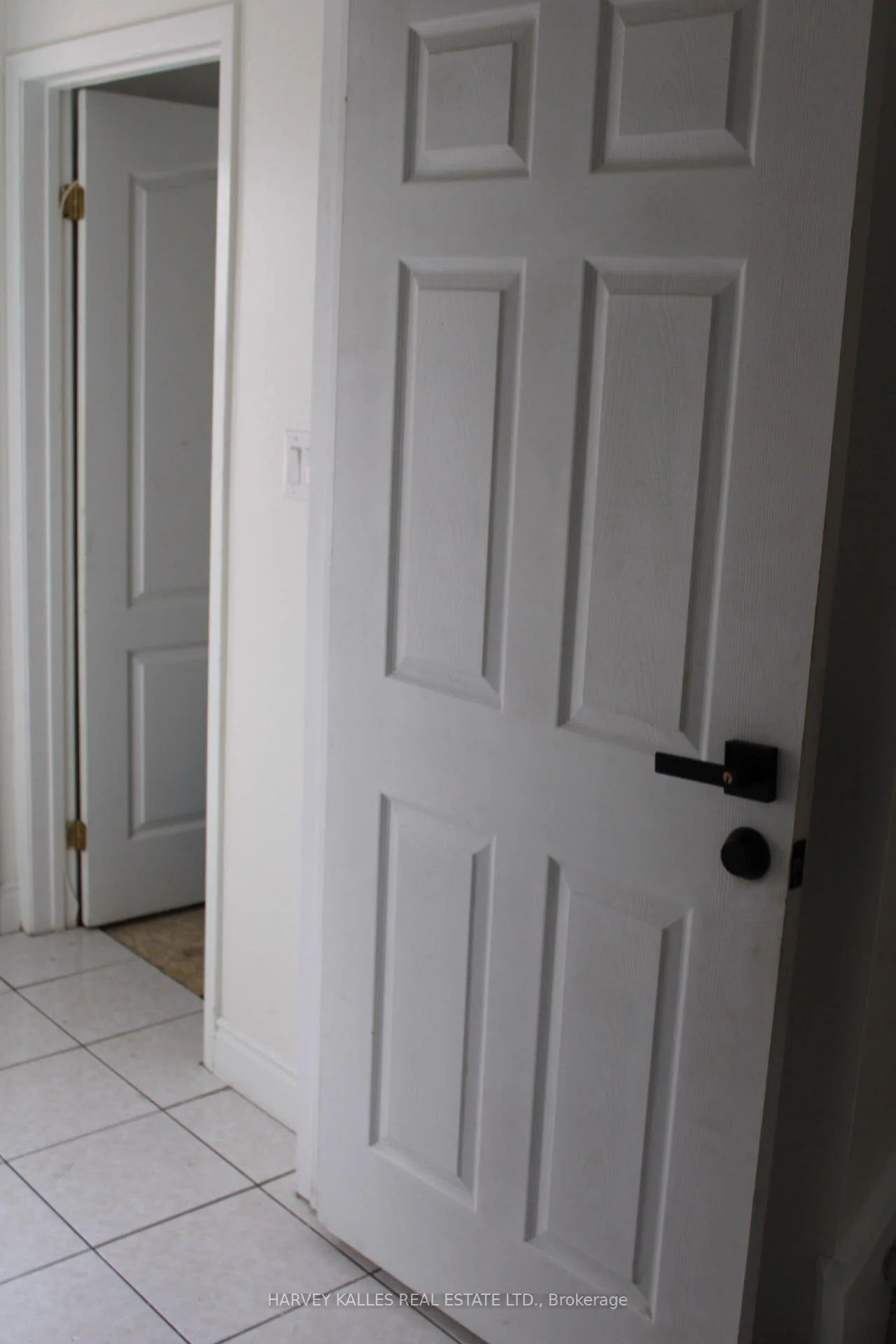 Photo 36 of 102 Goldcrest Road, Brampton, Northgate — HOMEH