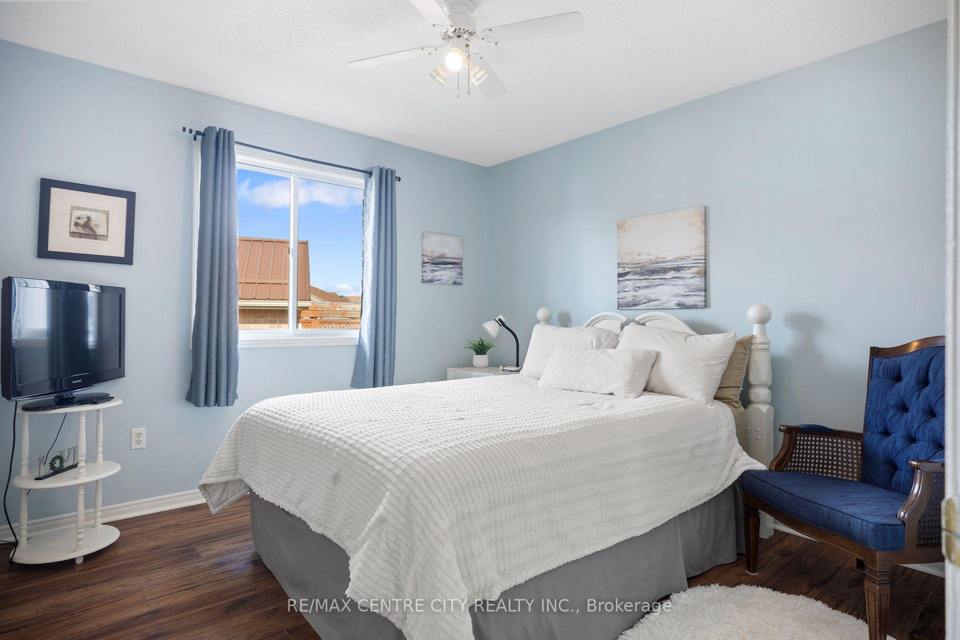 Photo 12 of 52 Donker Drive, St. Thomas — HOMEH