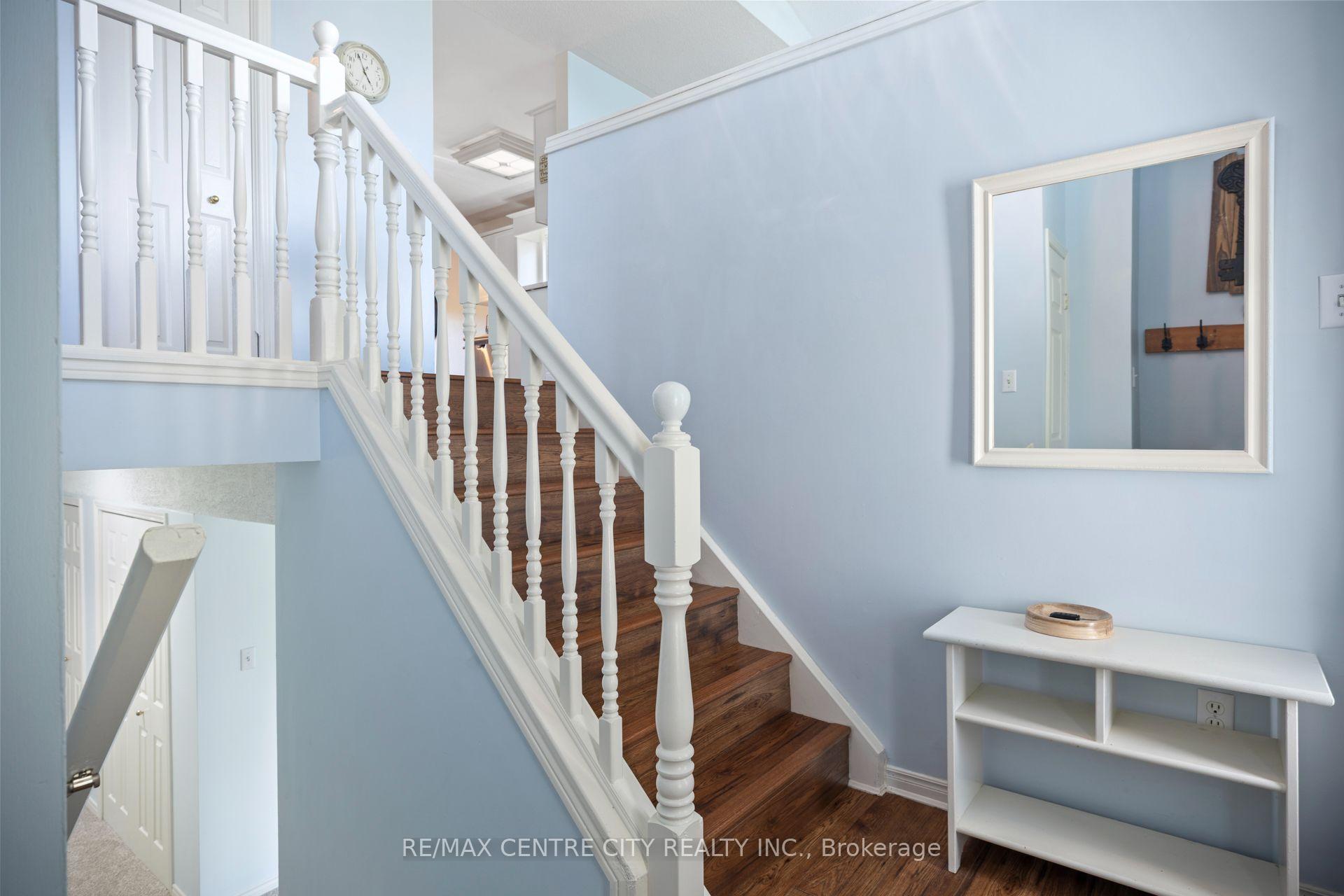 Photo 15 of 52 Donker Drive, St. Thomas — HOMEH