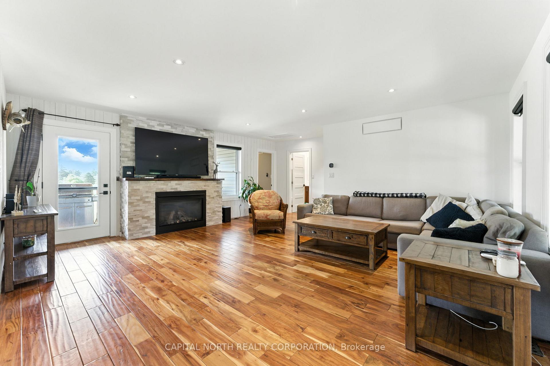 Photo 13 of 330 Concession 5 Road W, Hamilton, Rural Flamborough — HOMEH