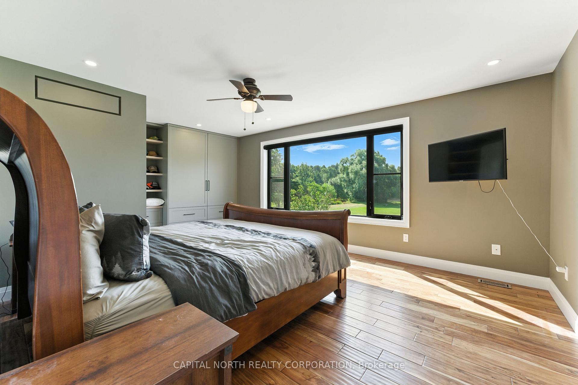 Photo 16 of 330 Concession 5 Road W, Hamilton, Rural Flamborough — HOMEH
