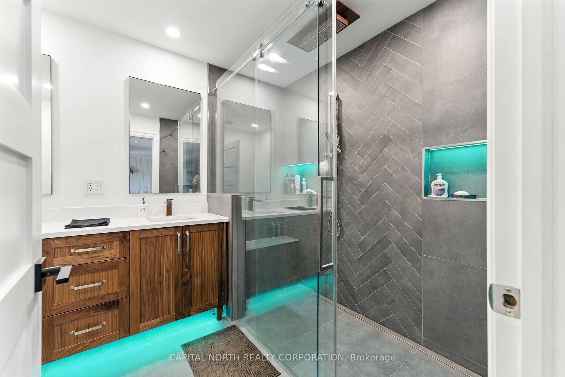 Photo 19 of 330 Concession 5 Road W, Hamilton, Rural Flamborough — HOMEH