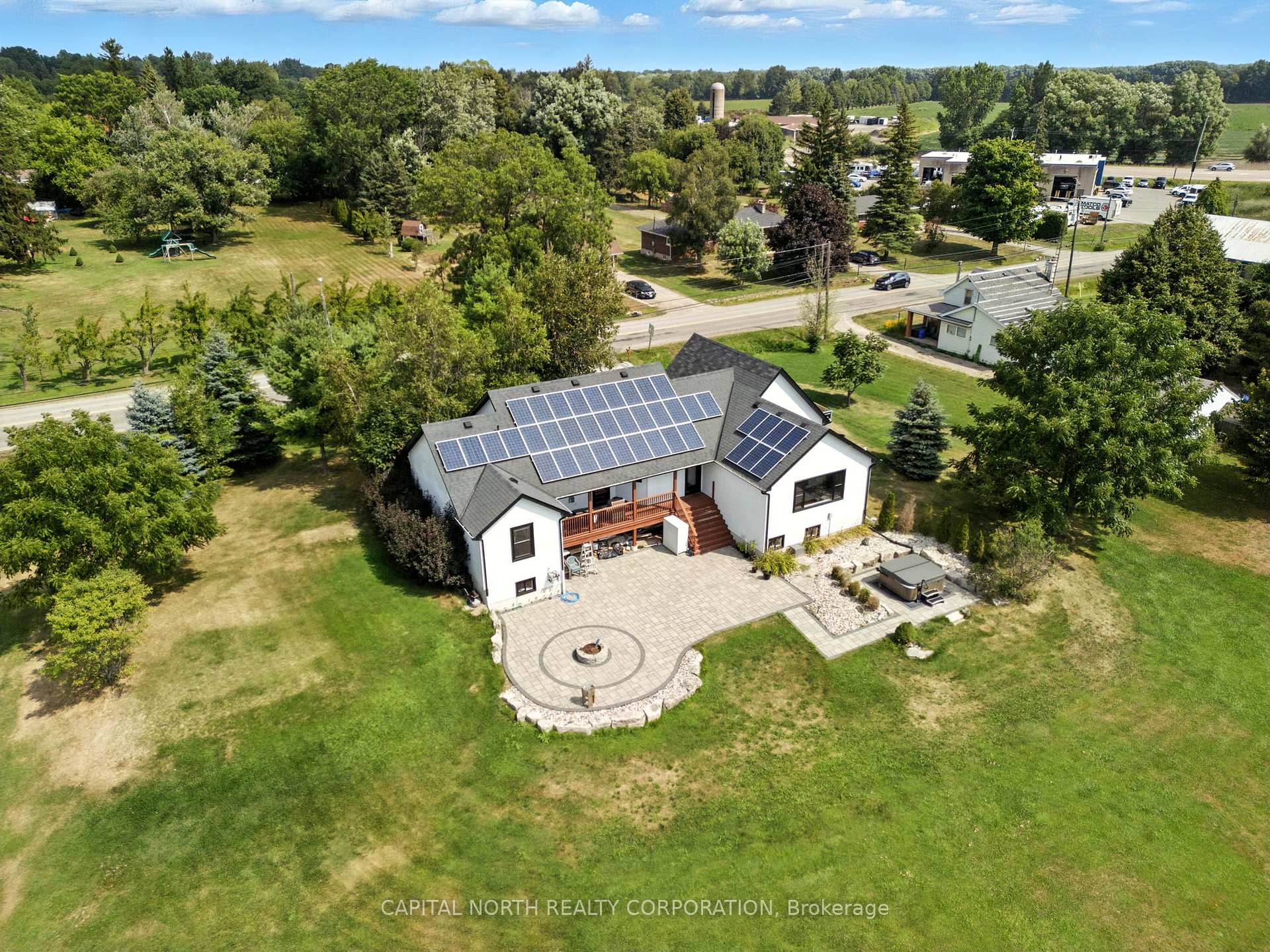 Photo 37 of 330 Concession 5 Road W, Hamilton, Rural Flamborough — HOMEH