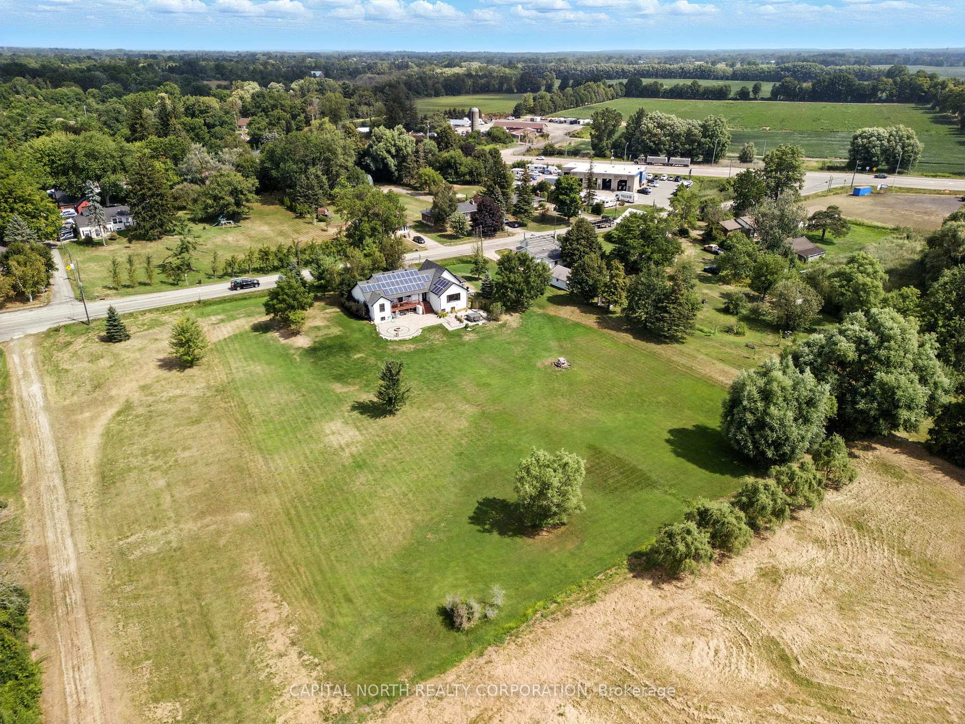 Photo 38 of 330 Concession 5 Road W, Hamilton, Rural Flamborough — HOMEH