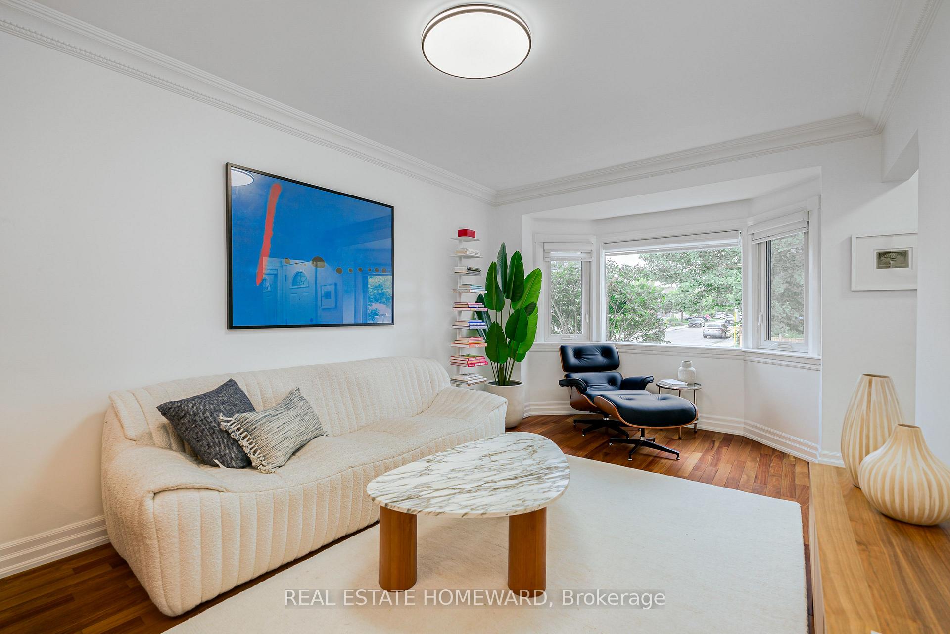 Photo 2 of 35 Memorial Park Avenue, Toronto, Danforth Village-East York — HOMEH
