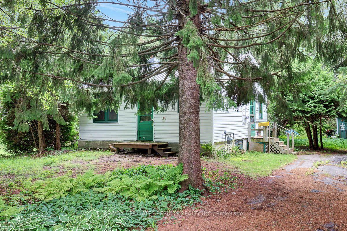 Photo 3 of 3326 Leroy Street, Ottawa, Osgoode — HOMEH
