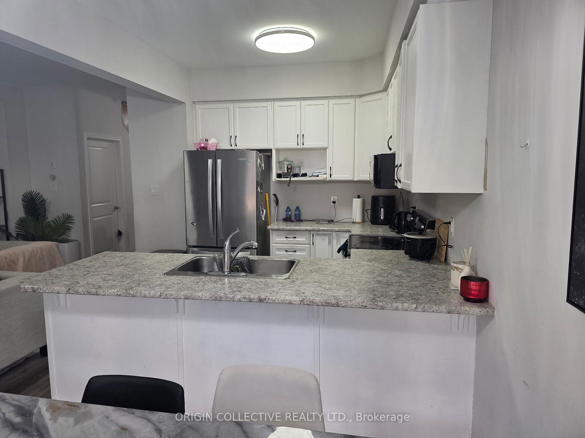 Photo 6 of 91 Bilanski Farm Road, Brantford, Echo Place — HOMEH