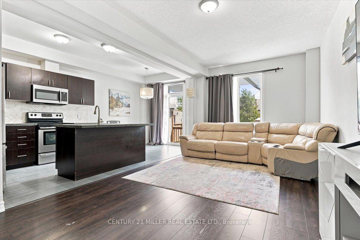 Photo 9 of Unit 30, 90 Raymond Road, Hamilton, Meadowlands — HOMEH