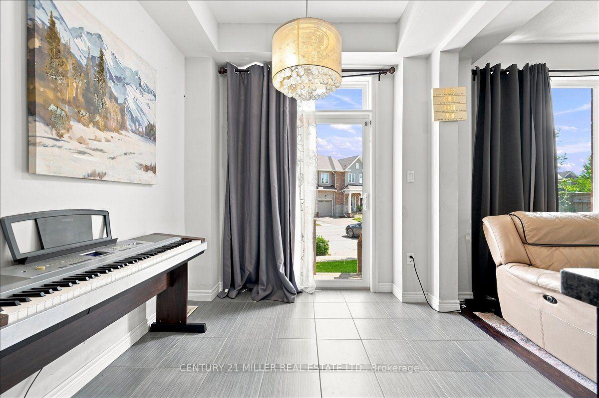Photo 15 of Unit 30, 90 Raymond Road, Hamilton, Meadowlands — HOMEH
