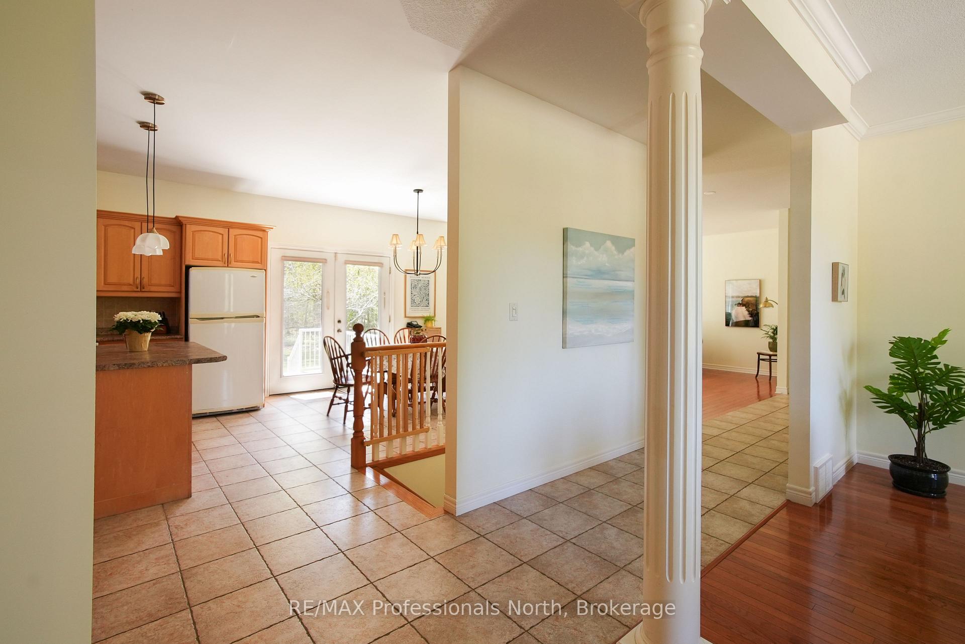 Photo 9 of 9883 Graham Road, West Elgin, Eagle — HOMEH