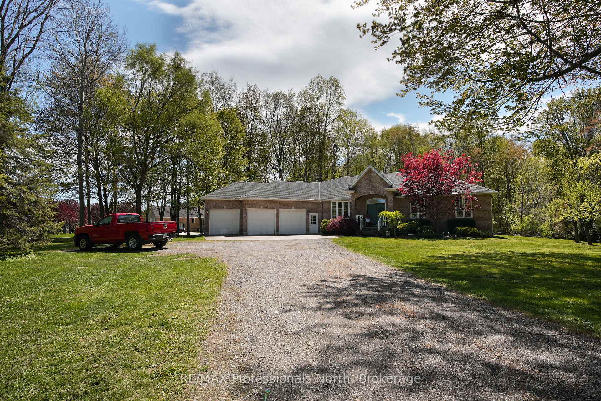 Photo 36 of 9883 Graham Road, West Elgin, Eagle — HOMEH