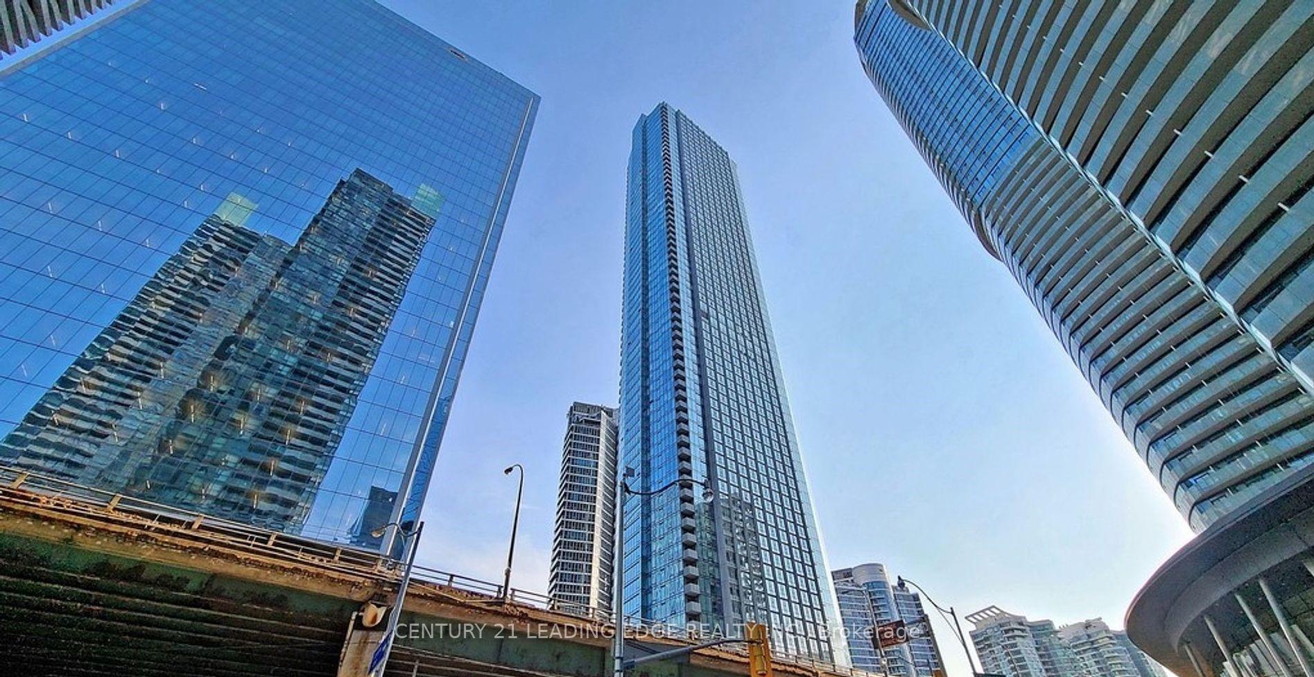 Front of Unit 5407, 10 York Street