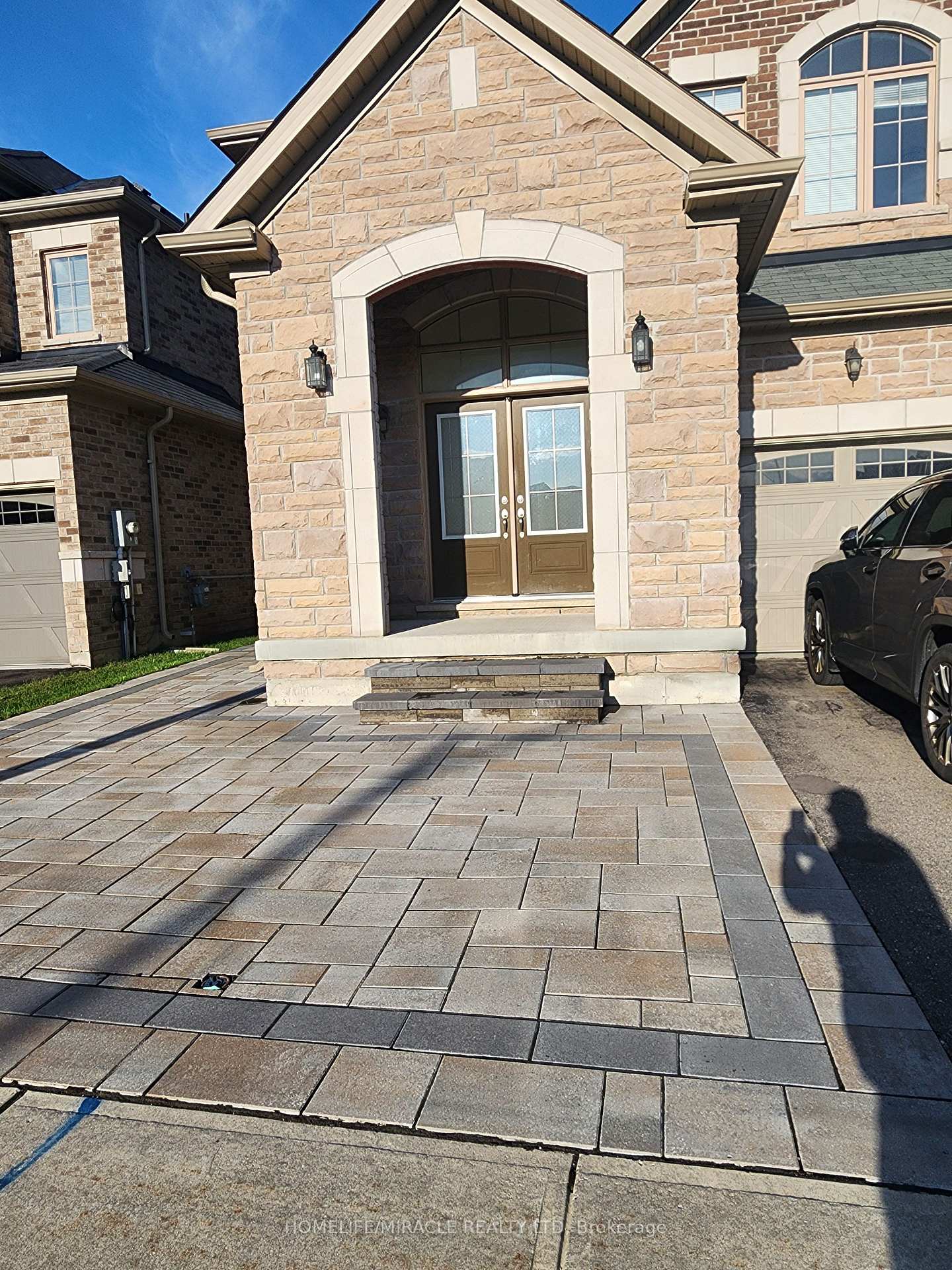 Photo 1 of 1607 Emberton Way, Innisfil, Alcona — HOMEH