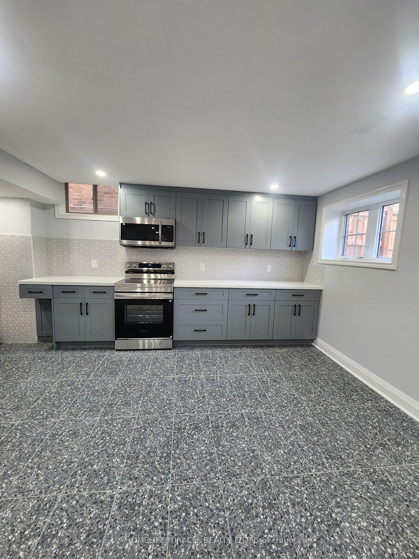 Photo 9 of 1607 Emberton Way, Innisfil, Alcona — HOMEH