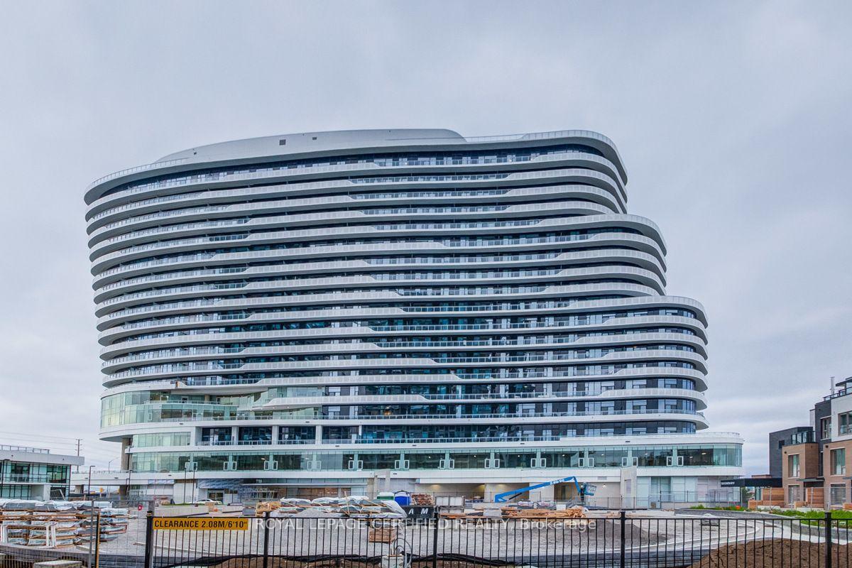 Front of Unit 1612, 2520 Eglinton Avenue W