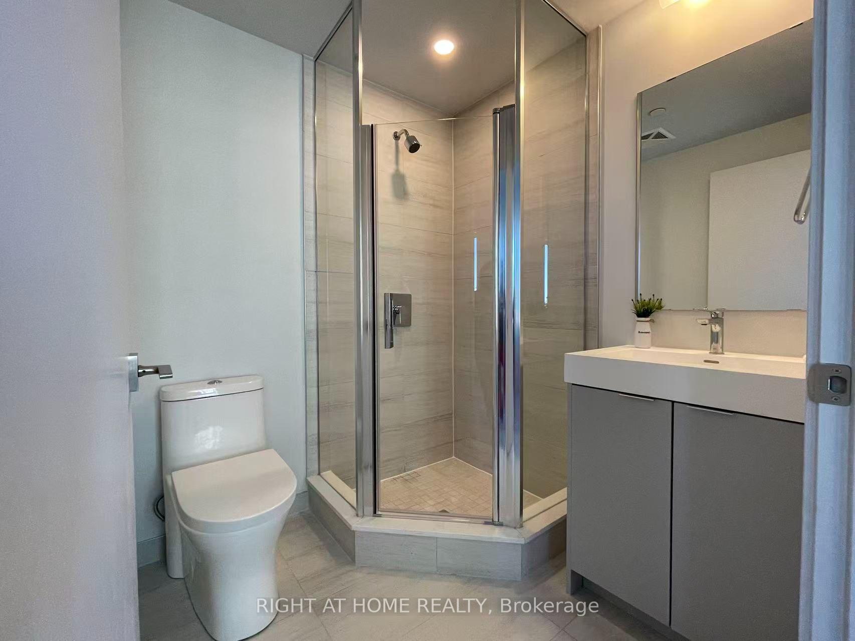 Photo 11 of Unit 1606, 2920 Highway 7, Vaughan, Concord — HOMEH