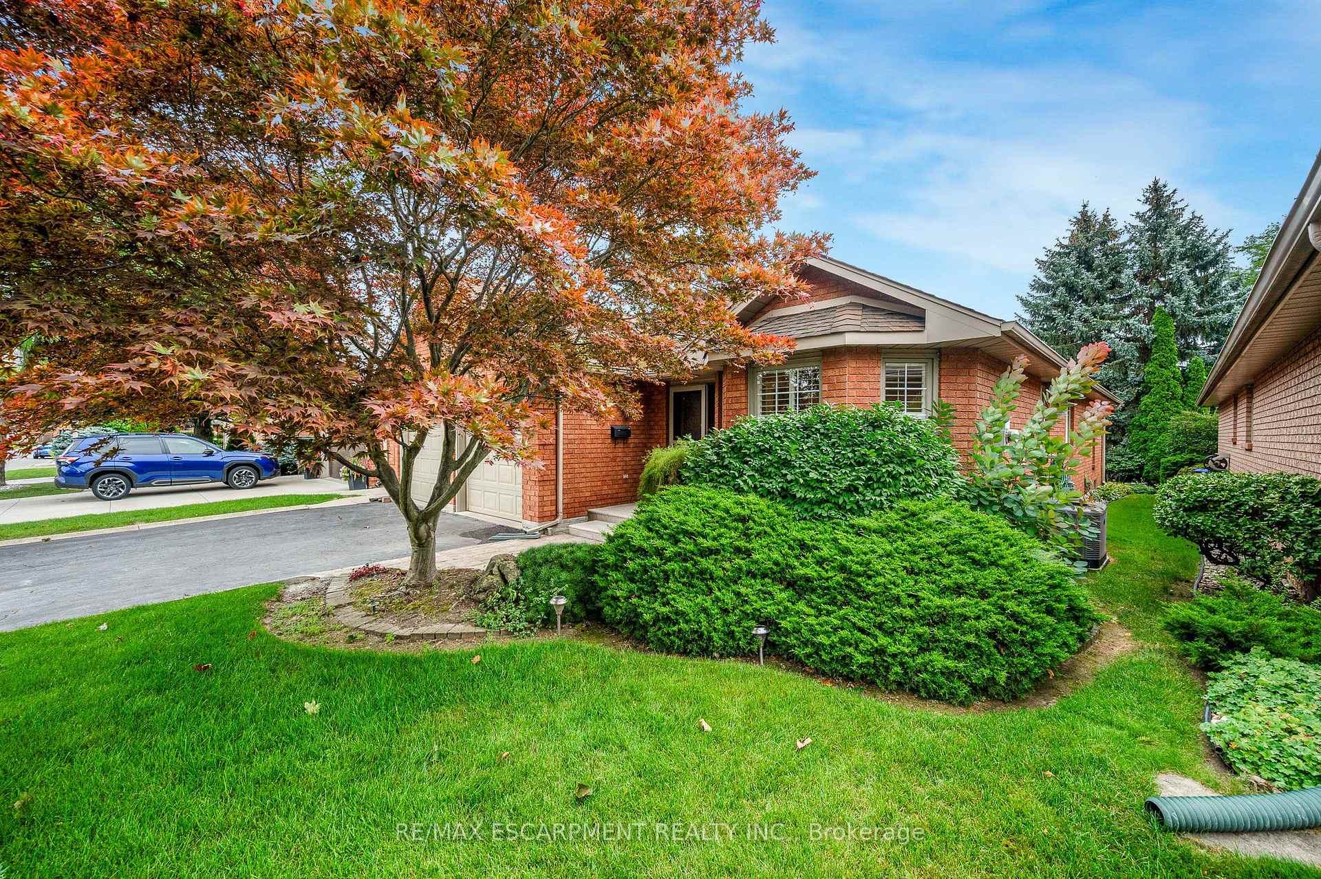 Photo 2 of 1150 Augustus Drive, Burlington, Brant — HOMEH