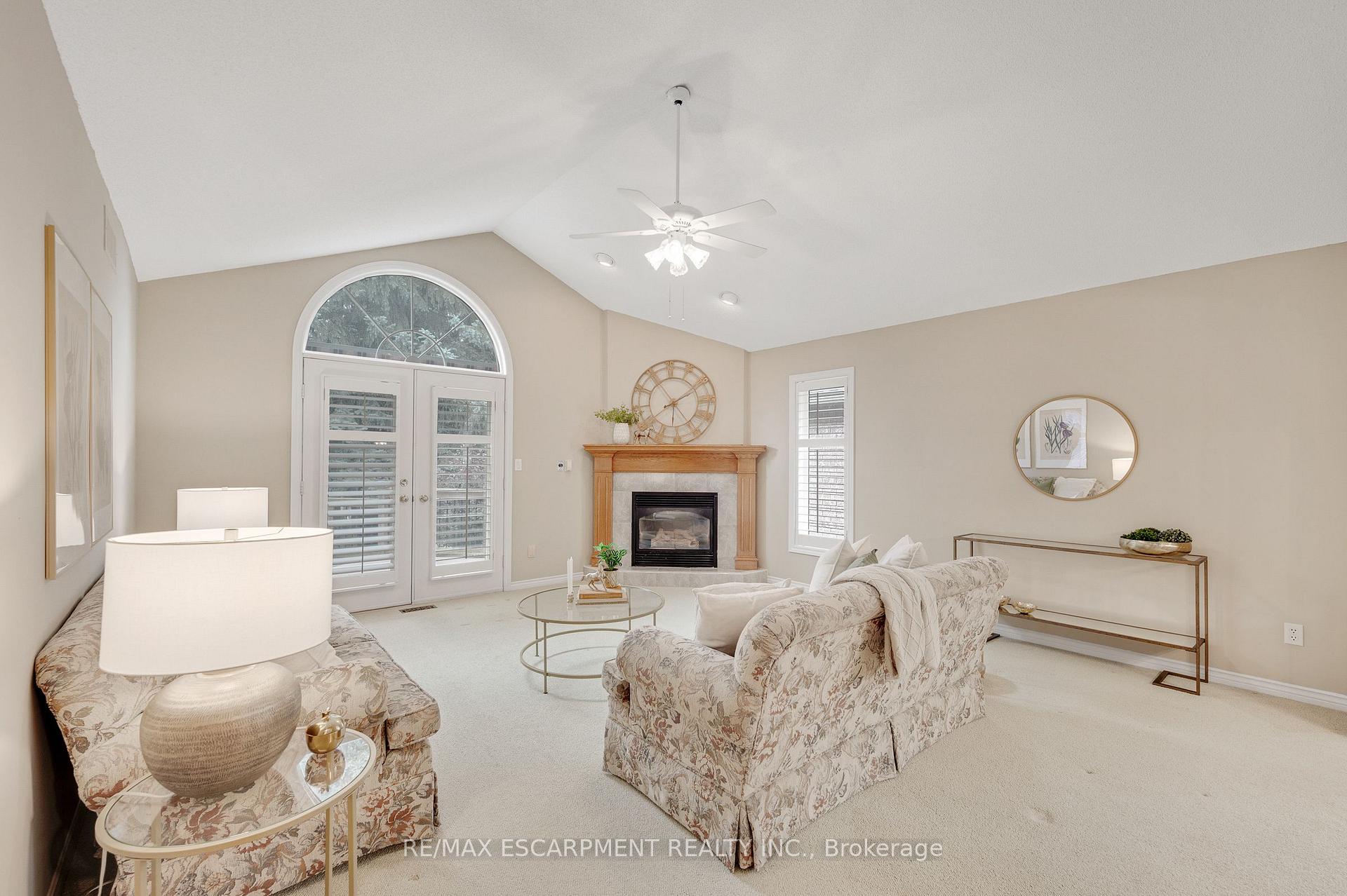 Photo 16 of 1150 Augustus Drive, Burlington, Brant — HOMEH