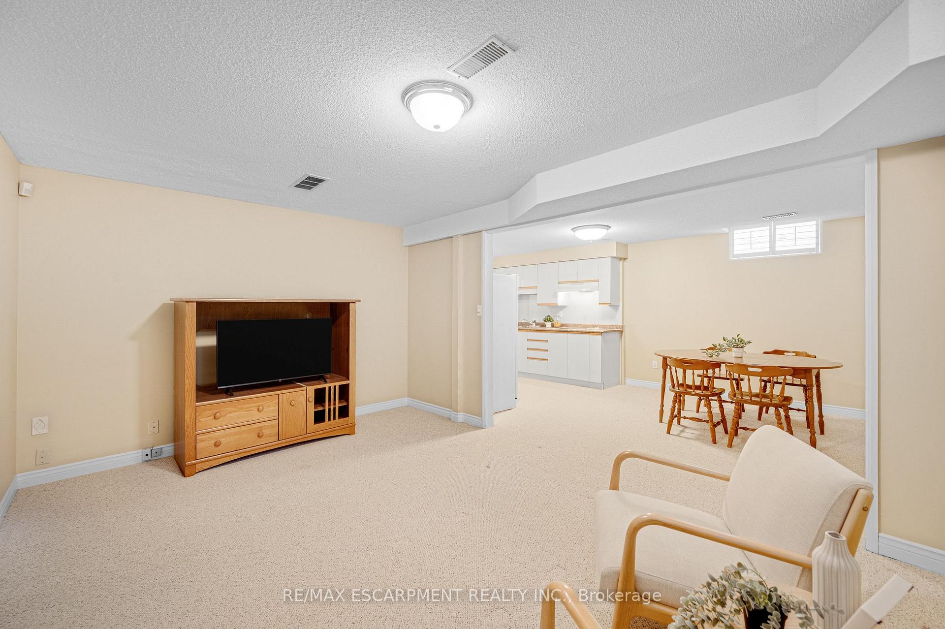 Photo 26 of 1150 Augustus Drive, Burlington, Brant — HOMEH