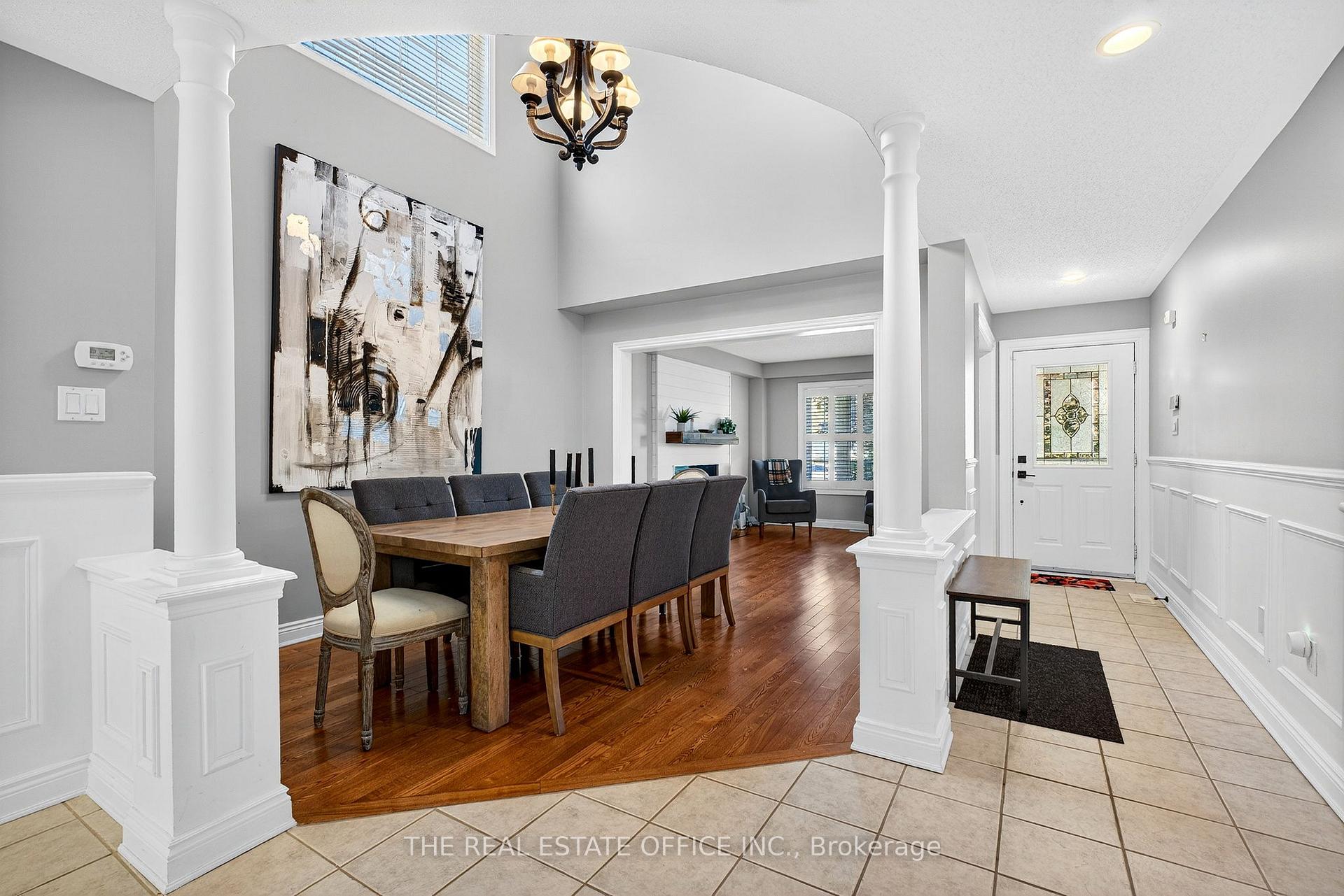 Photo 3 of 1772 Whitestone Court, Oshawa, Samac — HOMEH