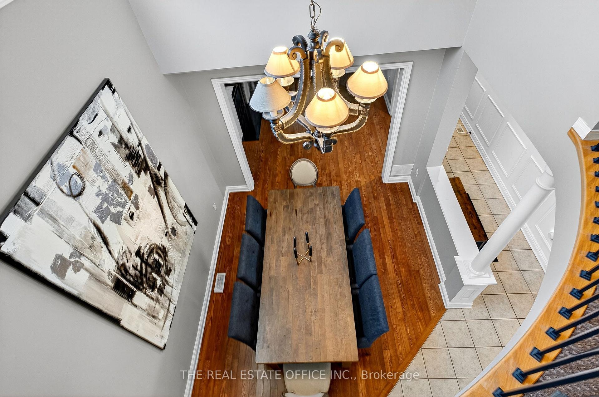 Photo 7 of 1772 Whitestone Court, Oshawa, Samac — HOMEH