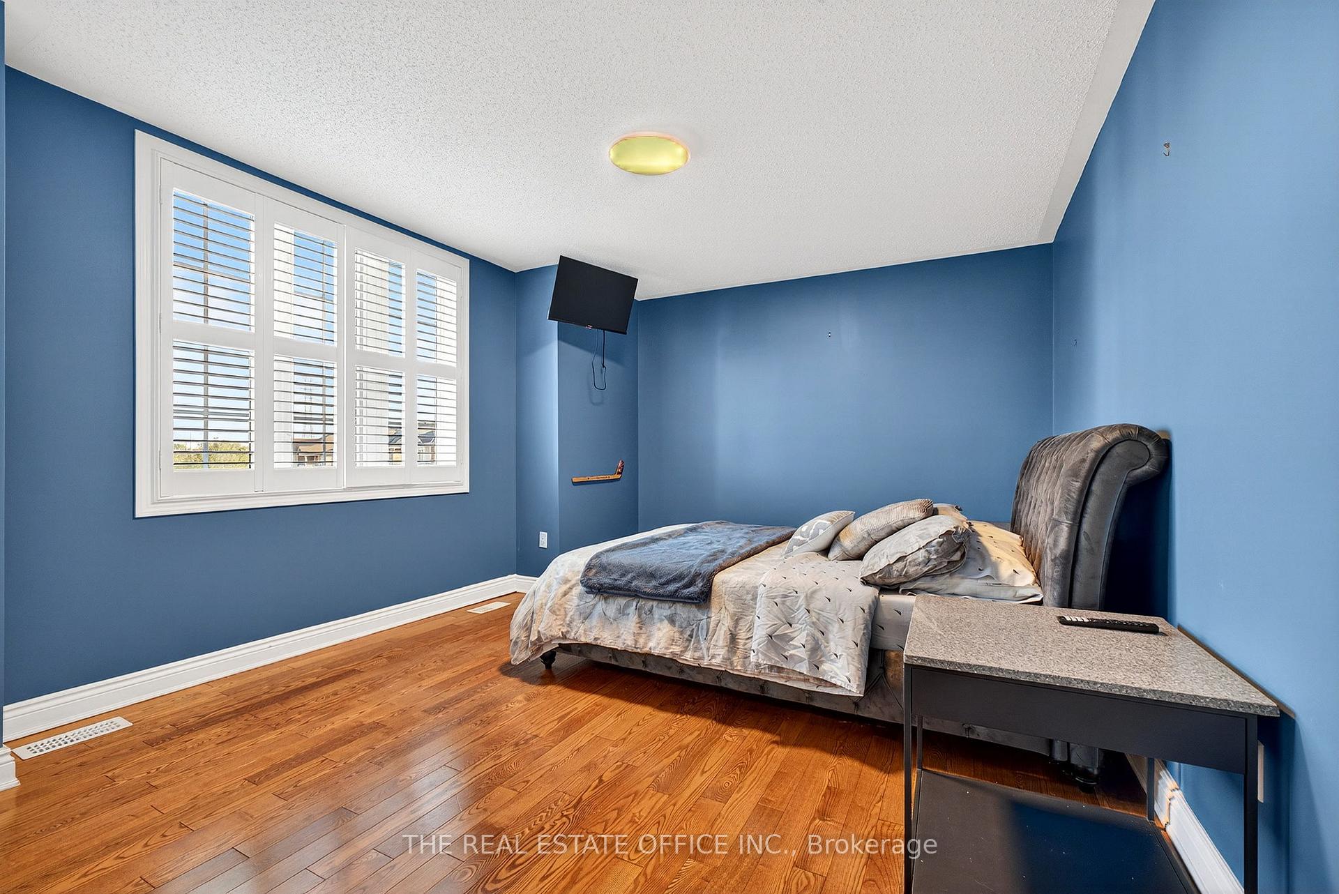 Photo 25 of 1772 Whitestone Court, Oshawa, Samac — HOMEH