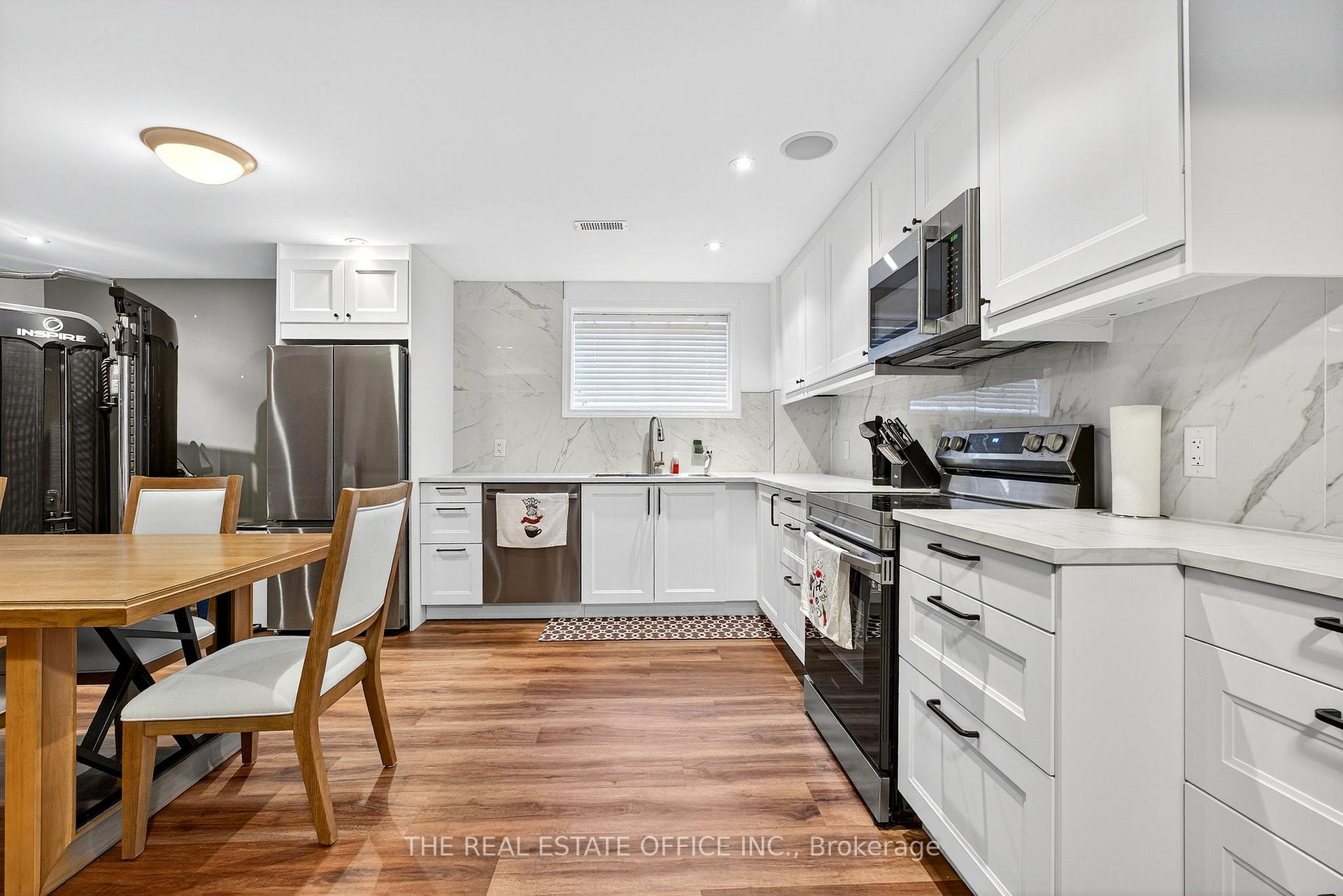 Photo 39 of 1772 Whitestone Court, Oshawa, Samac — HOMEH