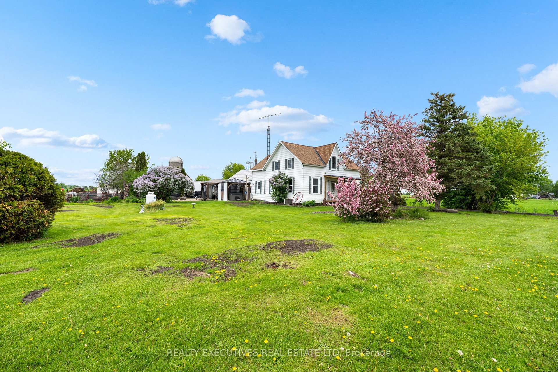 Photo 2 of 12689 River Road, North Dundas, North Dundas (Winchester) Twp — HOMEH