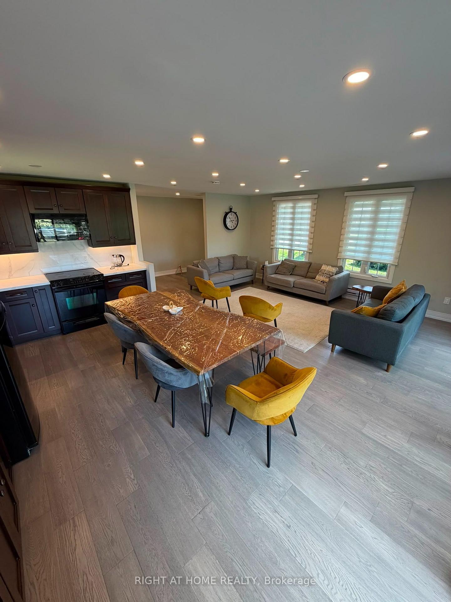 Photo 5 of 53 poplar Crescent, Ramara, Brechin — HOMEH