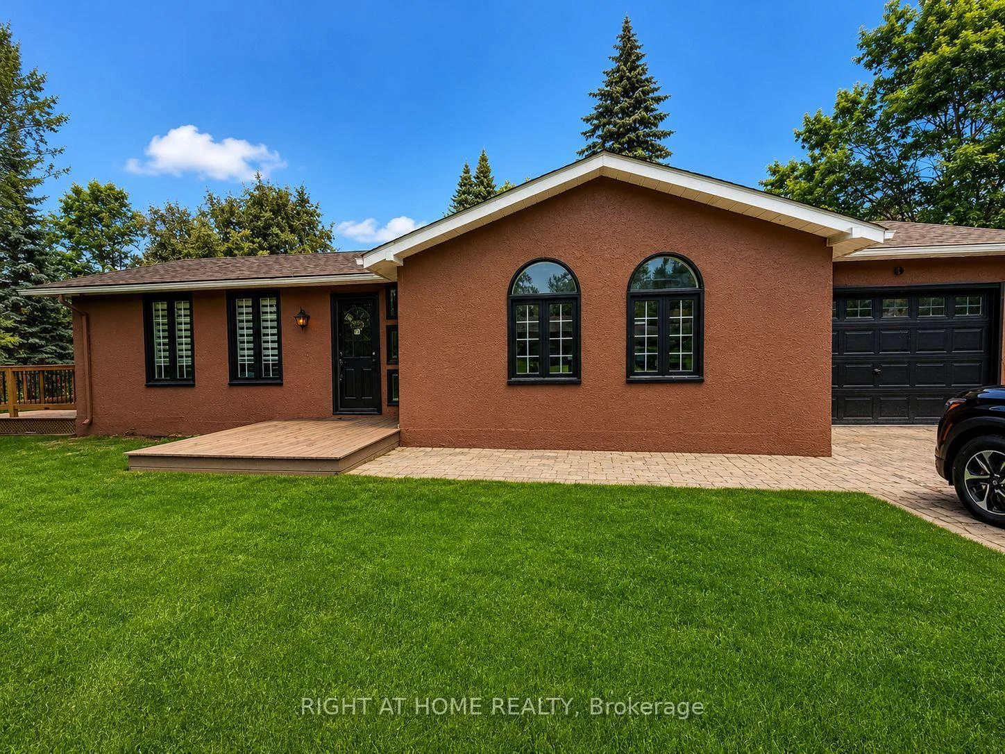 Photo of 53 poplar Crescent
