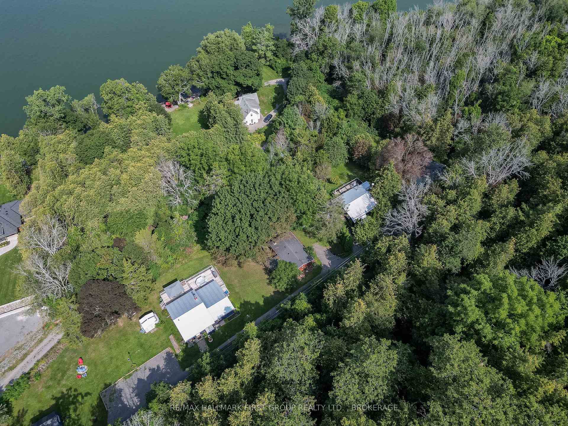 Photo 32 of 19 Pc Lane, Prince Edward County, North Marysburg Ward — HOMEH
