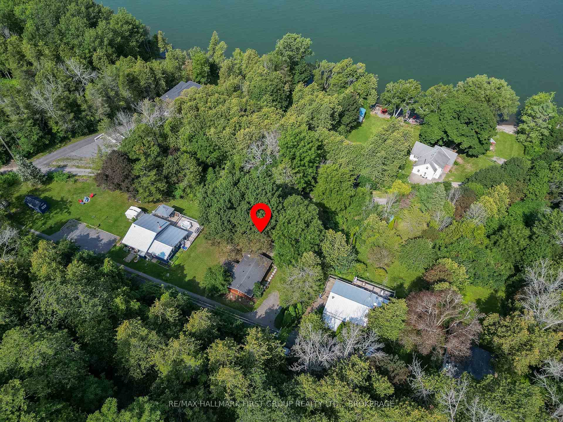 Photo 33 of 19 Pc Lane, Prince Edward County, North Marysburg Ward — HOMEH