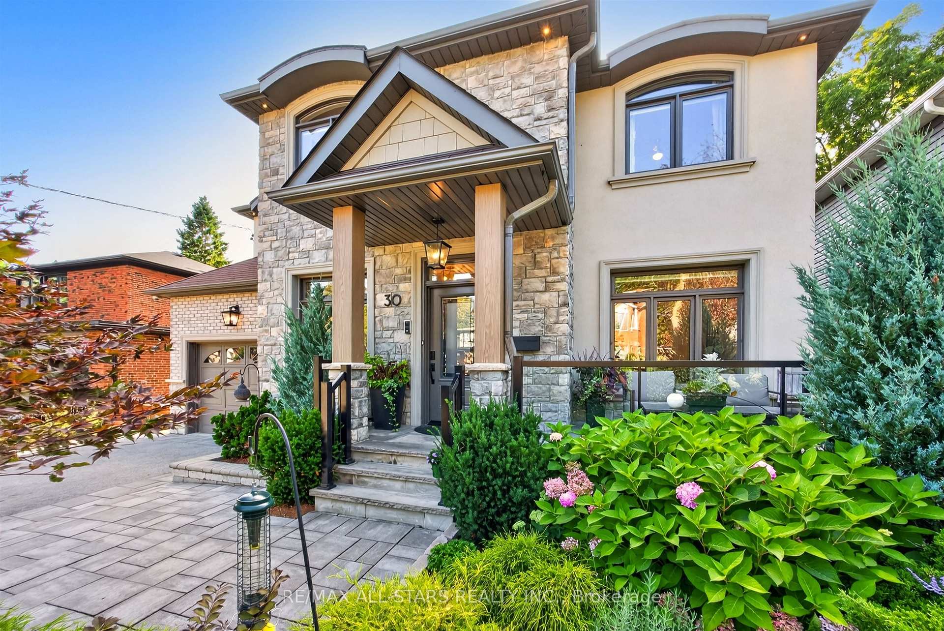 Photo 3 of 30 St Quentin Avenue, Scarborough, Cliffcrest — HOMEH