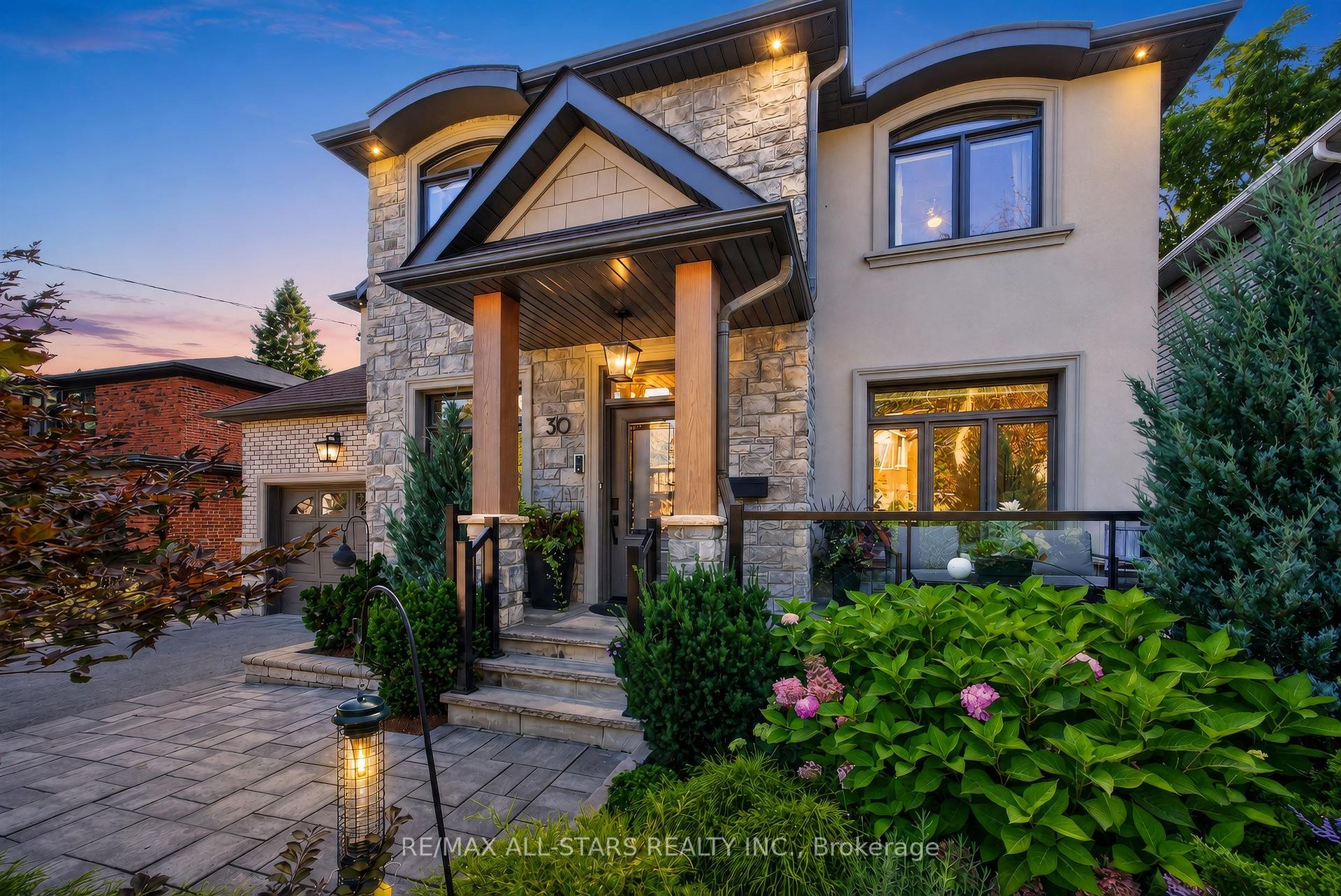 Photo 4 of 30 St Quentin Avenue, Scarborough, Cliffcrest — HOMEH