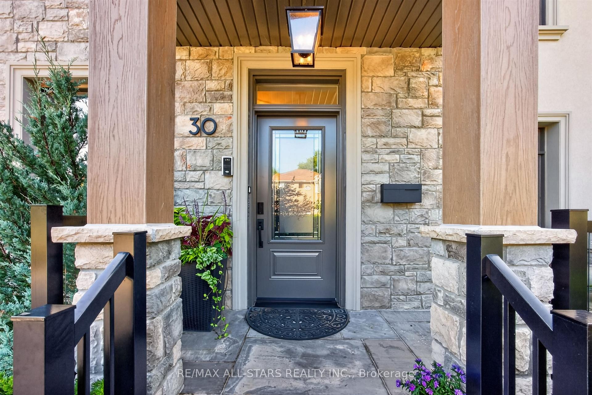 Photo 5 of 30 St Quentin Avenue, Scarborough, Cliffcrest — HOMEH