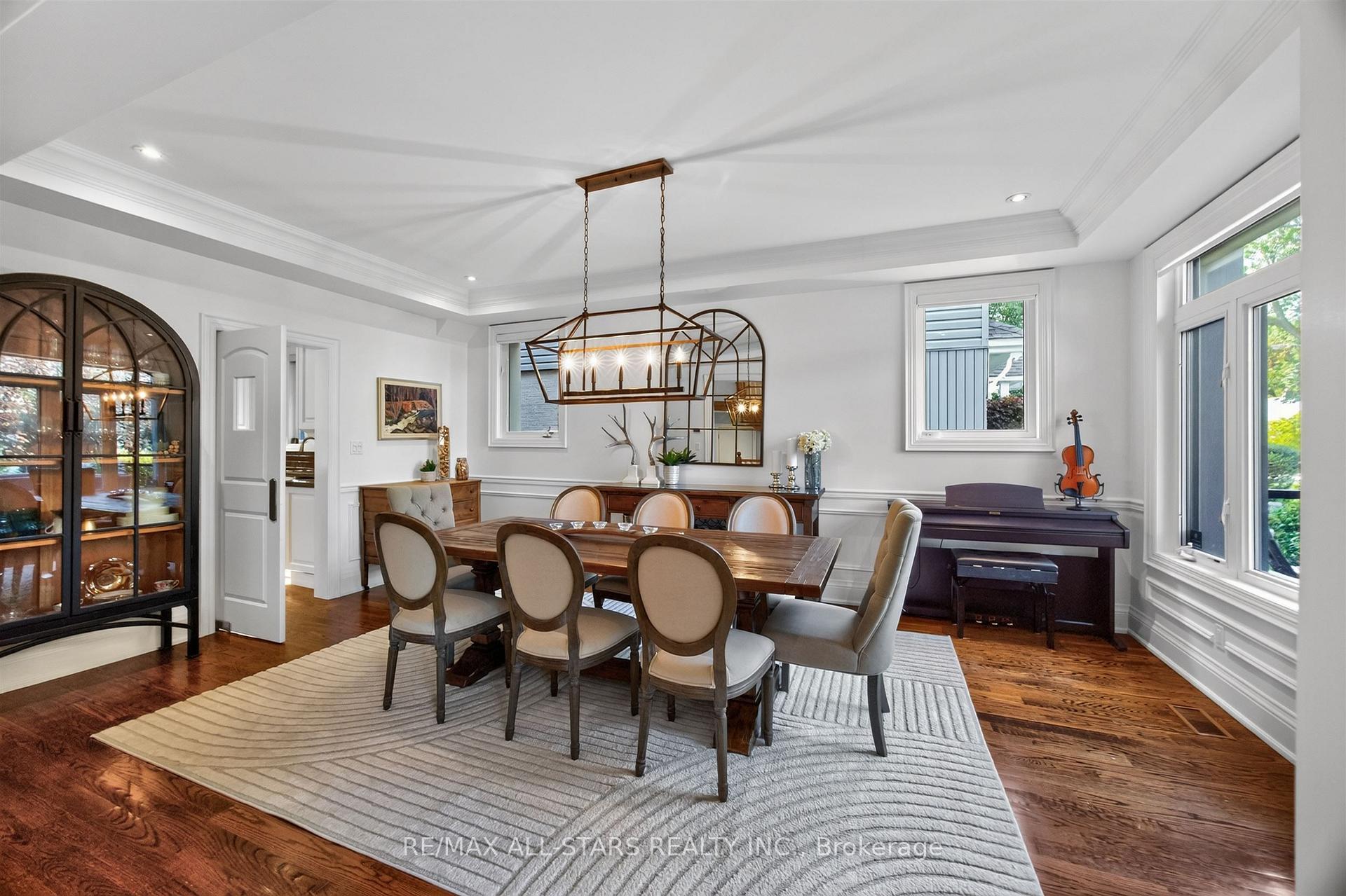 Photo 12 of 30 St Quentin Avenue, Scarborough, Cliffcrest — HOMEH