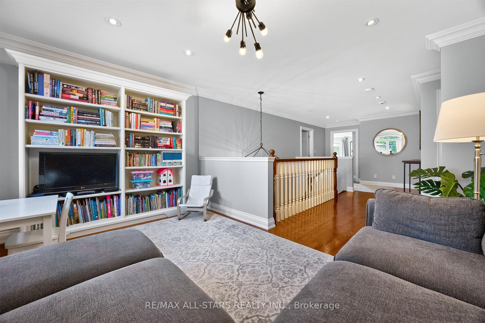 Photo 25 of 30 St Quentin Avenue, Scarborough, Cliffcrest — HOMEH