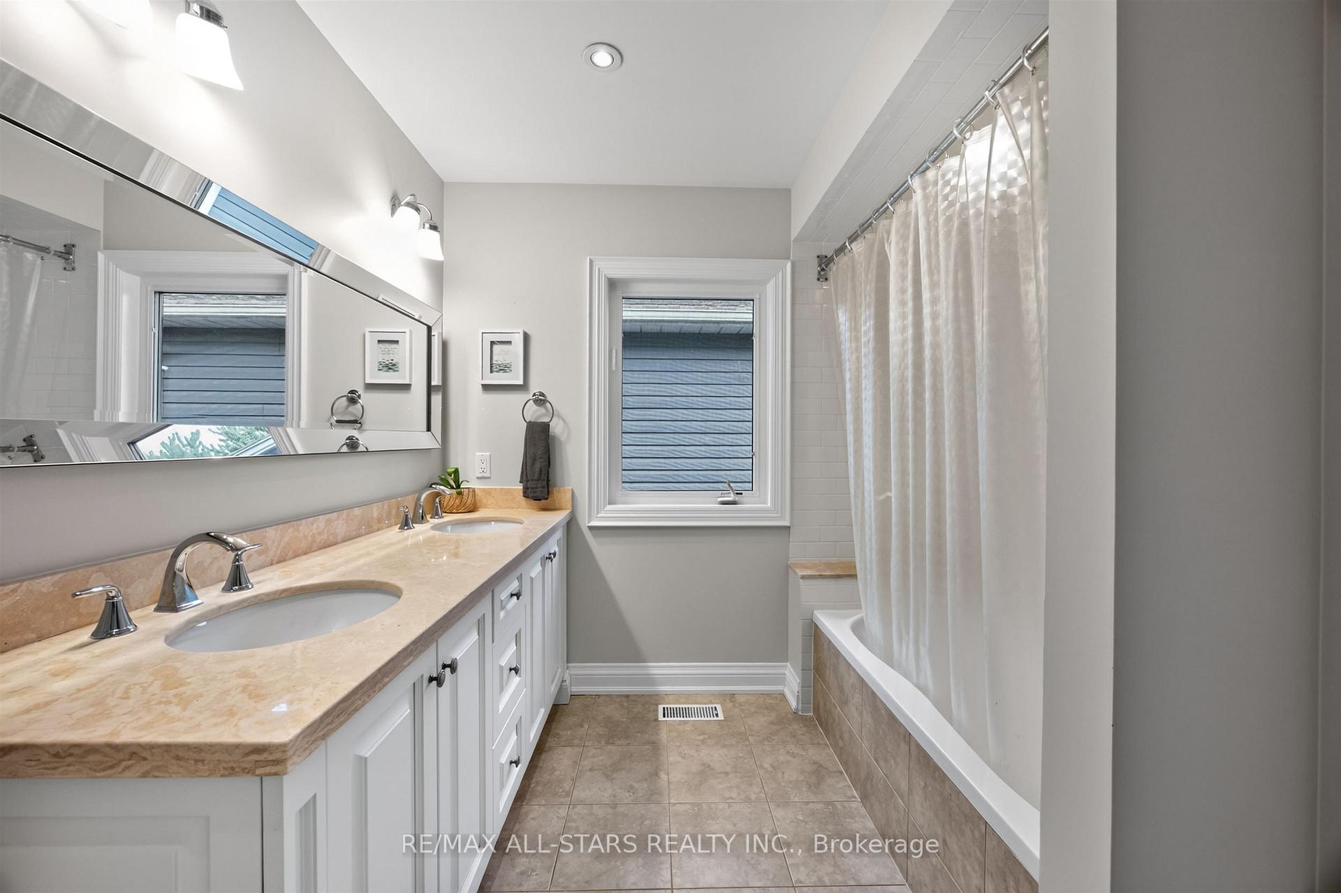 Photo 35 of 30 St Quentin Avenue, Scarborough, Cliffcrest — HOMEH