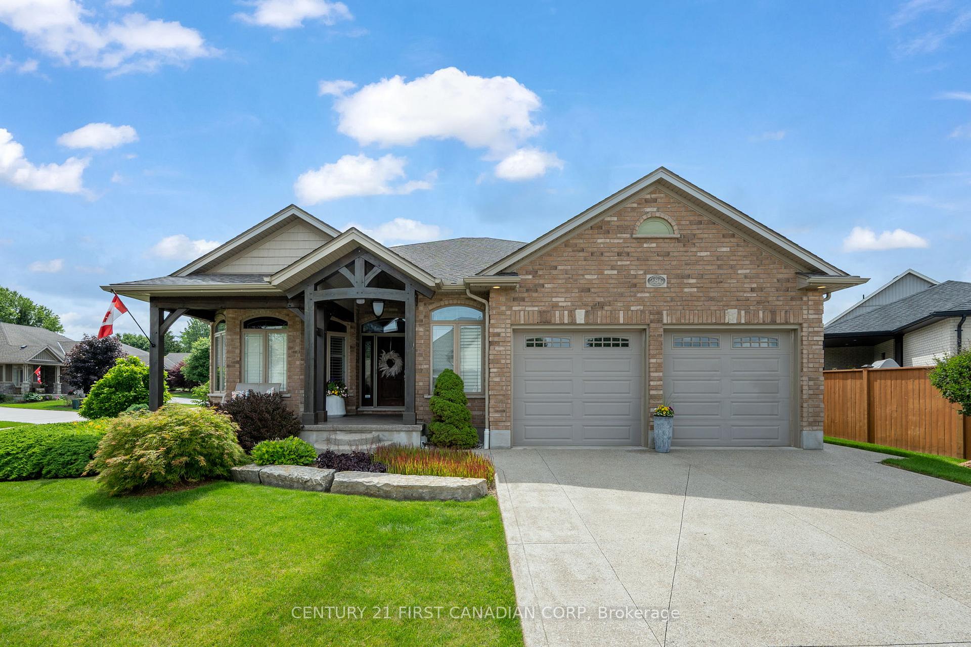 Photo of 286 Dufferin Street