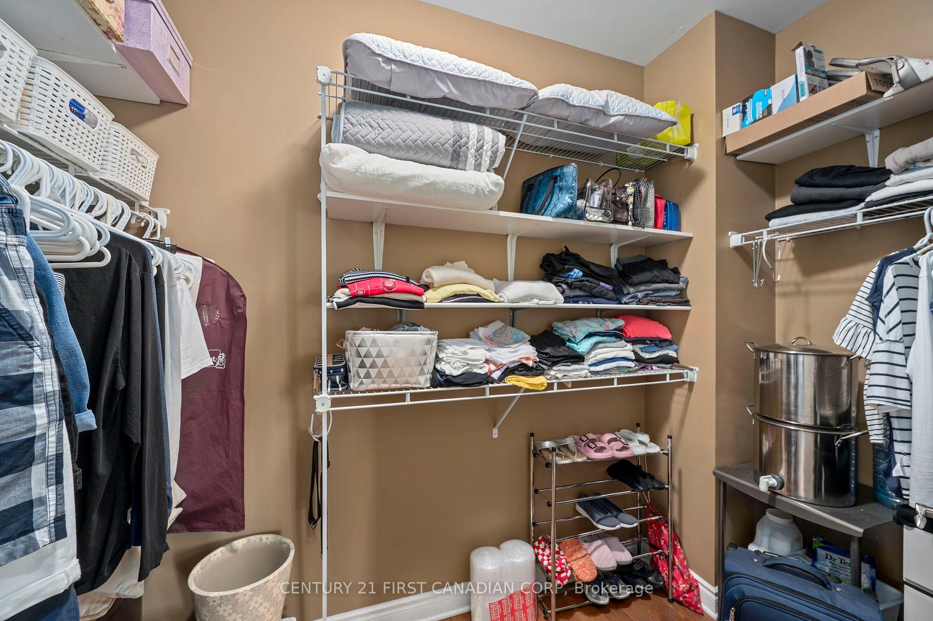 Photo 15 of 286 Dufferin Street, Central Elgin, Belmont — HOMEH