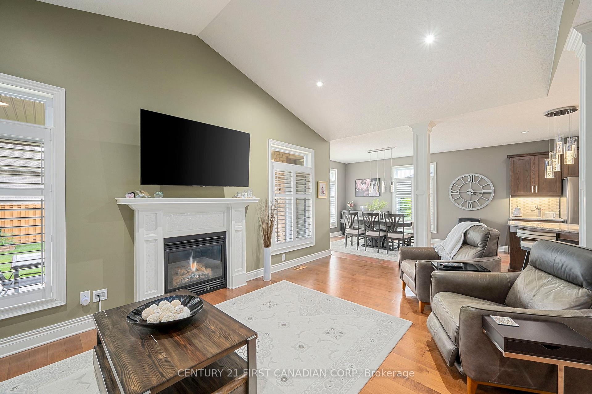 Photo 17 of 286 Dufferin Street, Central Elgin, Belmont — HOMEH