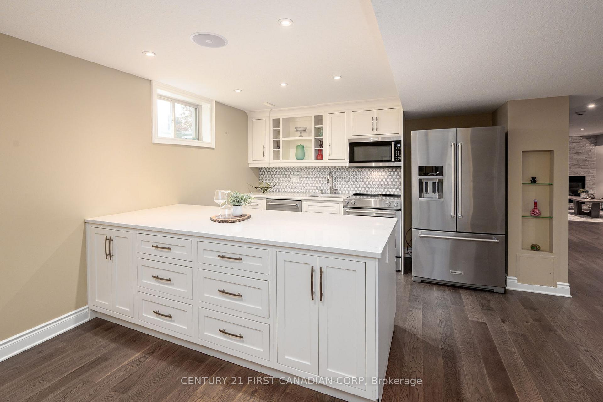 Photo 26 of 286 Dufferin Street, Central Elgin, Belmont — HOMEH