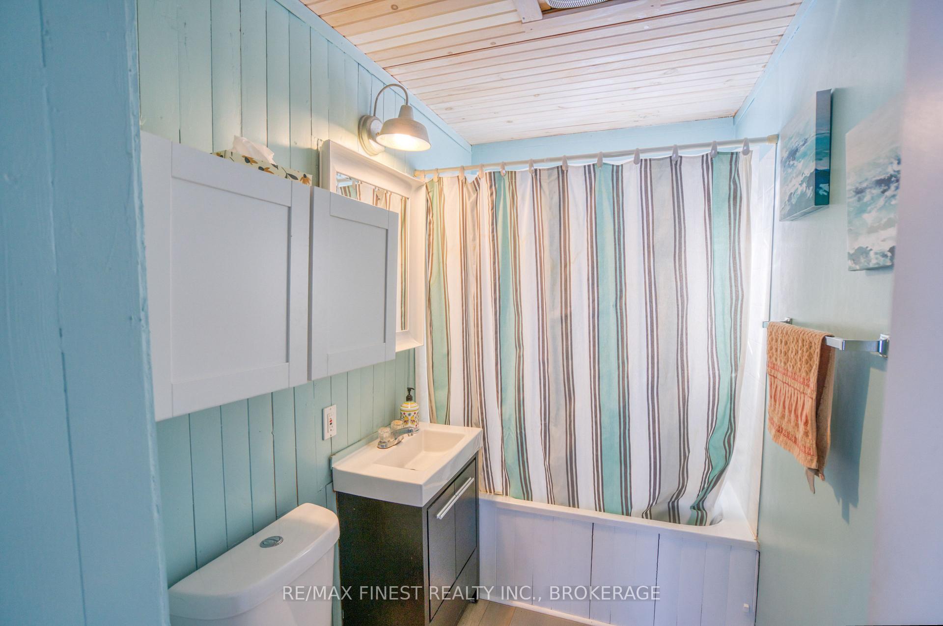 Photo 18 of 59 Oak Haven Lane, Frontenac, Frontenac South — HOMEH
