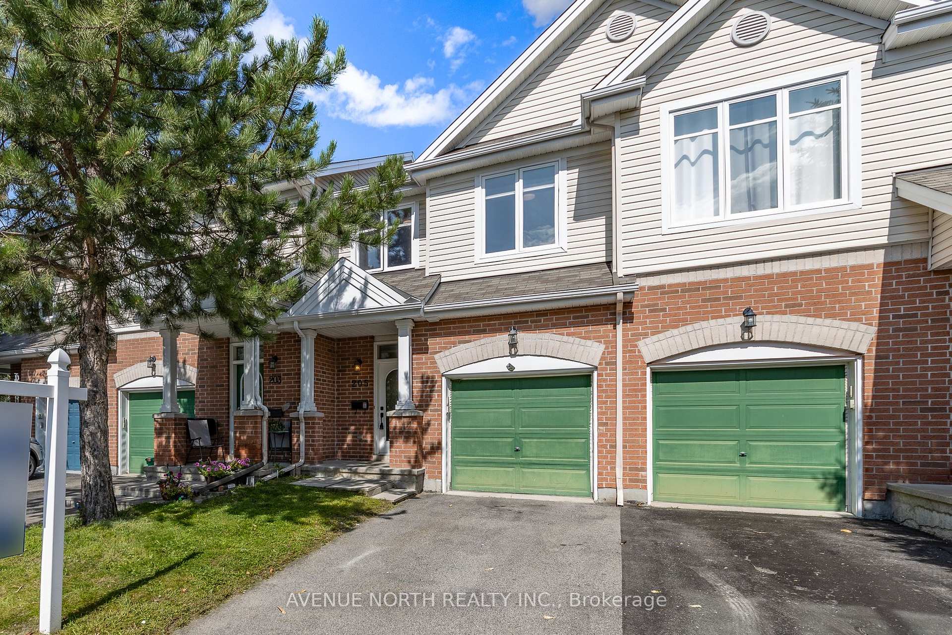 Photo 1 of 205 Hidden Meadow Avenue, Ottawa, Blossom Park/Kemp Park/Findlay Creek — HOMEH