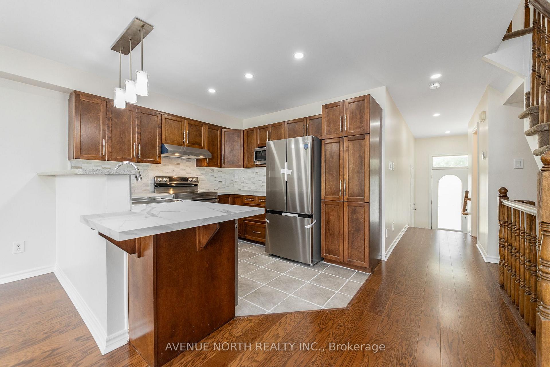 Photo 8 of 205 Hidden Meadow Avenue, Ottawa, Blossom Park/Kemp Park/Findlay Creek — HOMEH