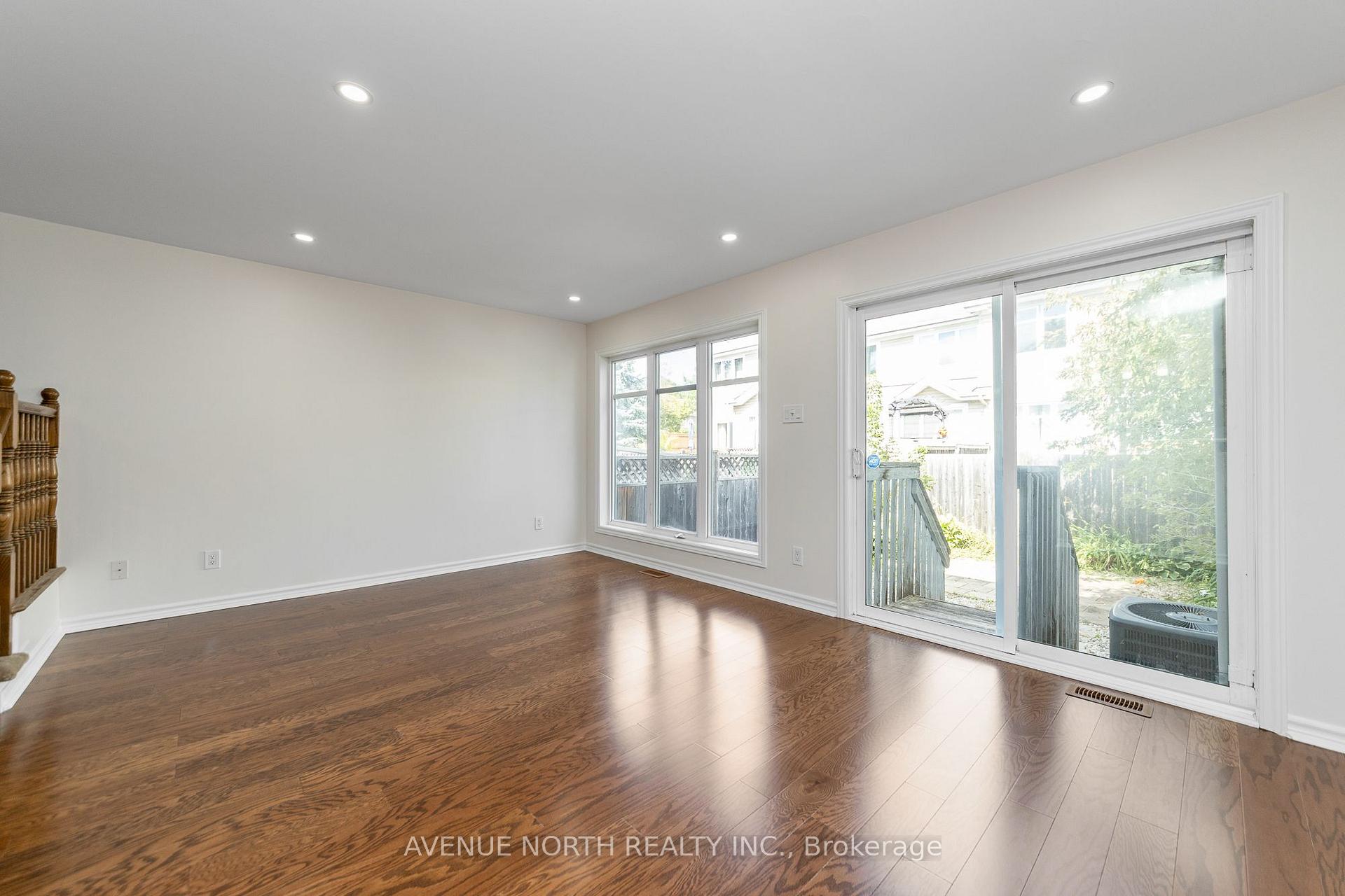 Photo 14 of 205 Hidden Meadow Avenue, Ottawa, Blossom Park/Kemp Park/Findlay Creek — HOMEH