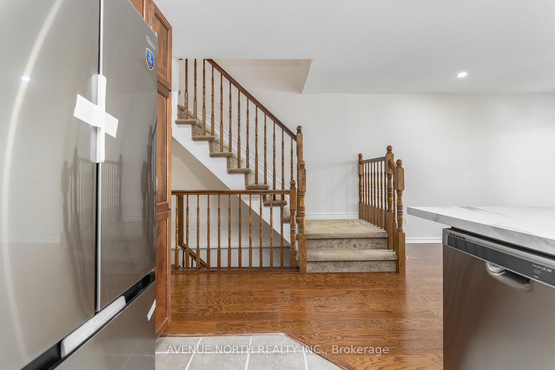 Photo 16 of 205 Hidden Meadow Avenue, Ottawa, Blossom Park/Kemp Park/Findlay Creek — HOMEH