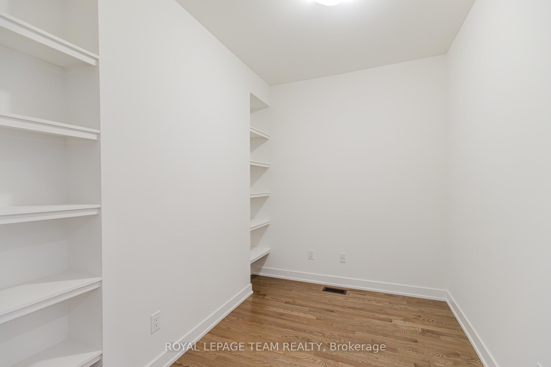 Photo 7 of 867 Anciano Crescent, Ottawa, Kanata - Emerald Meadows/Trailwest — HOMEH