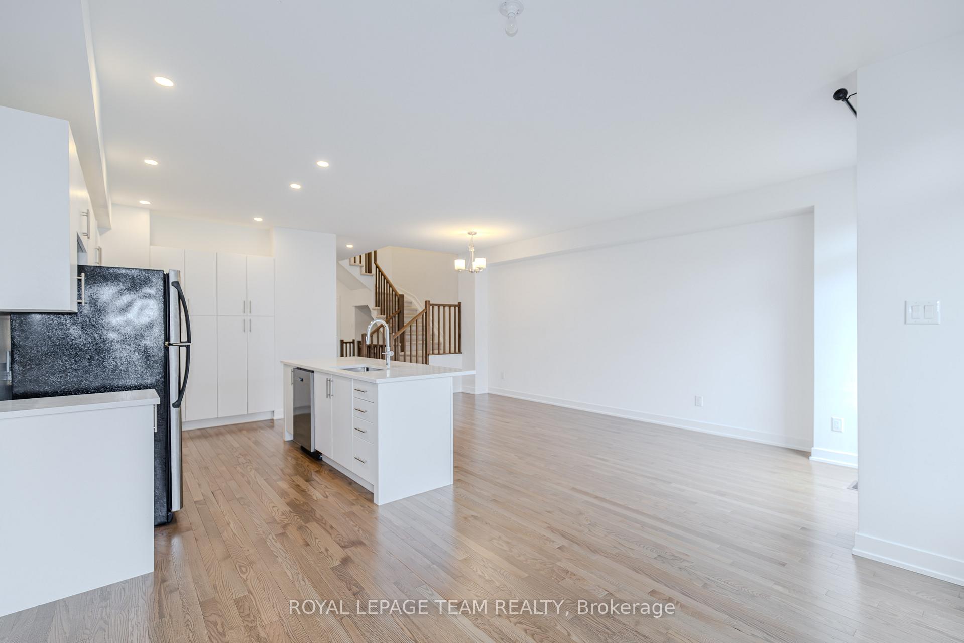 Photo 25 of 867 Anciano Crescent, Ottawa, Kanata - Emerald Meadows/Trailwest — HOMEH