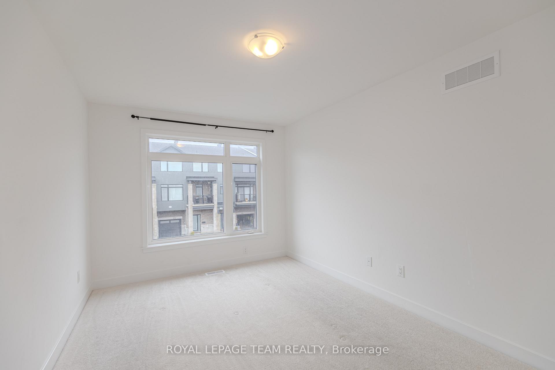 Photo 38 of 867 Anciano Crescent, Ottawa, Kanata - Emerald Meadows/Trailwest — HOMEH